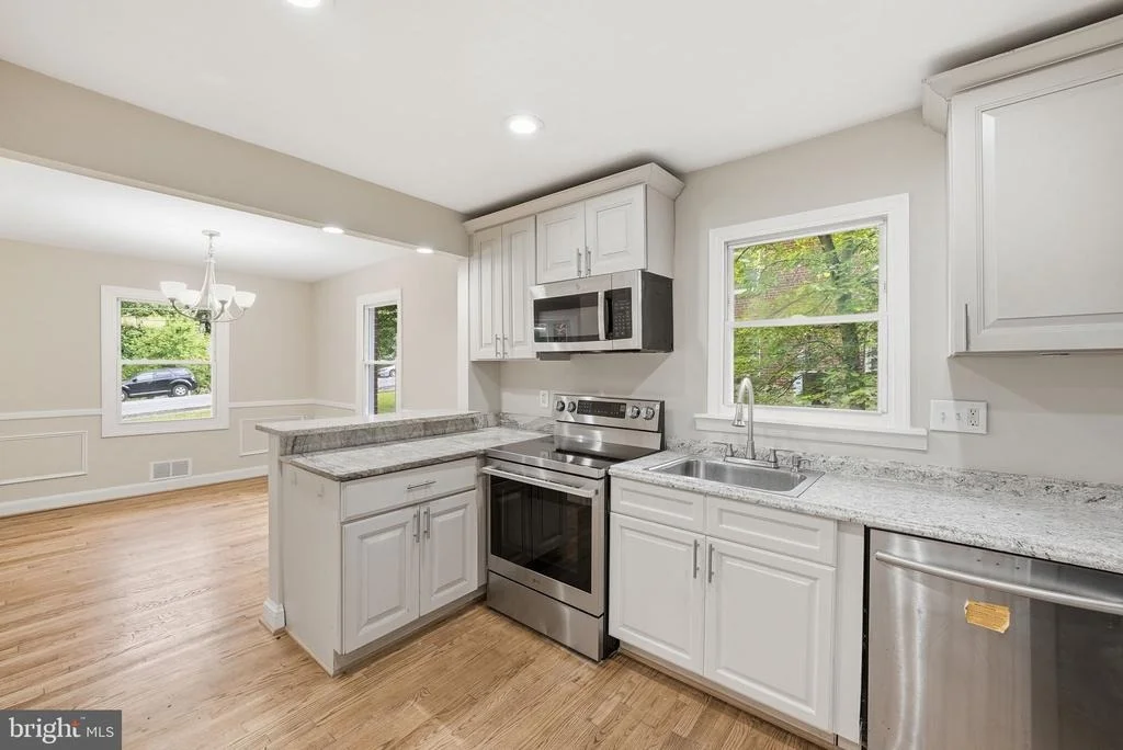 Photo of 4915 SHARON ROAD