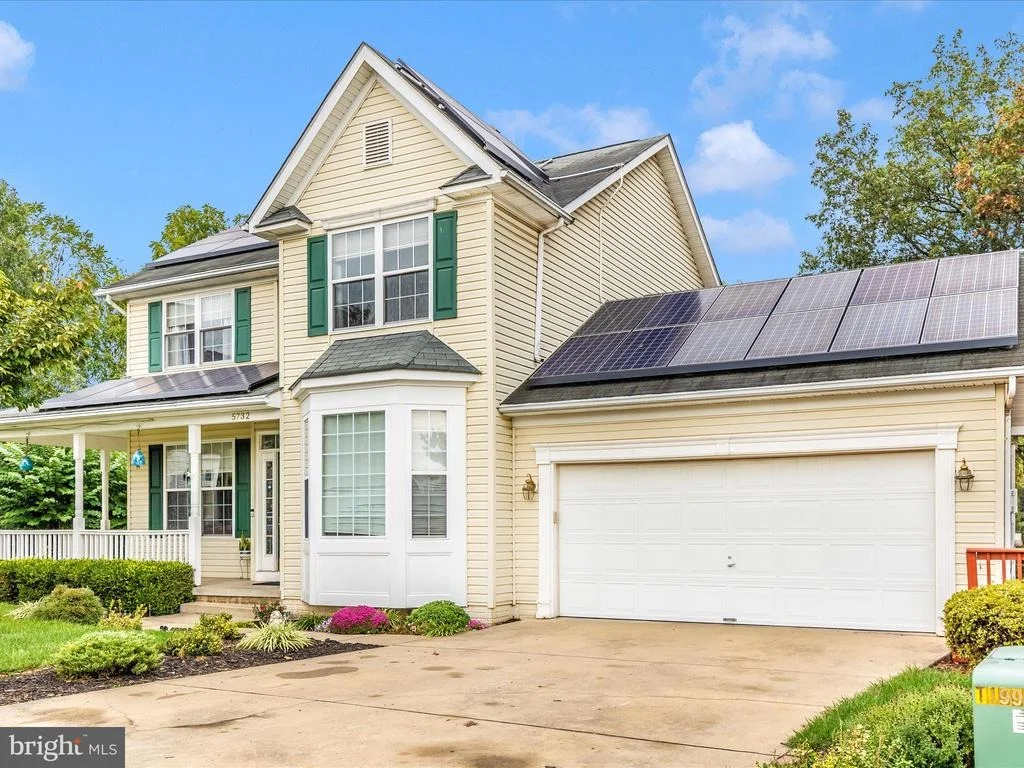 Photo of 5732 CRESTRIDGE COURT