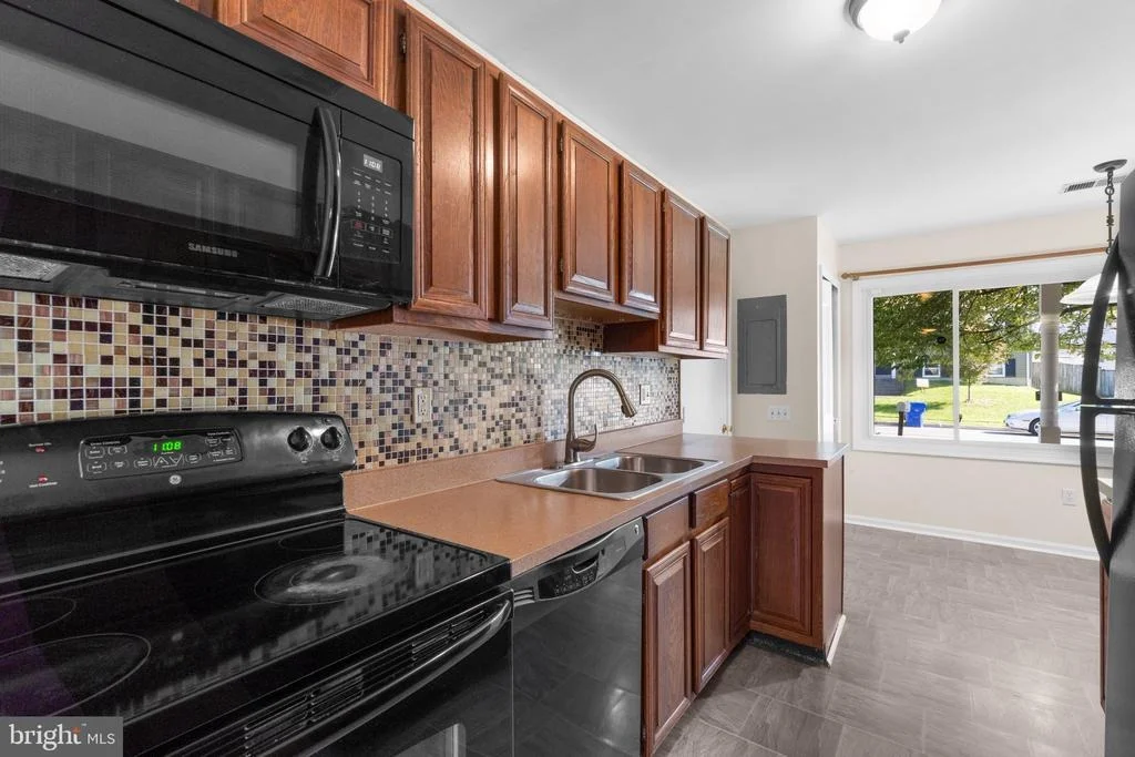 Photo of 188 GREENWAY DRIVE