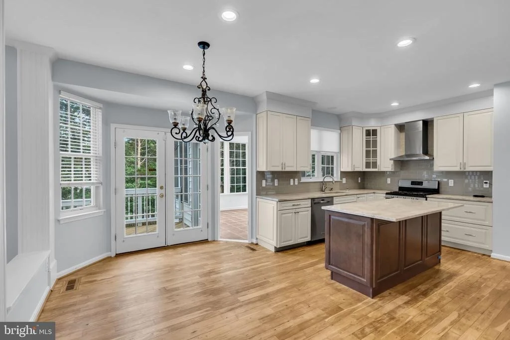 Photo of 43553 DEMPSEY LANE