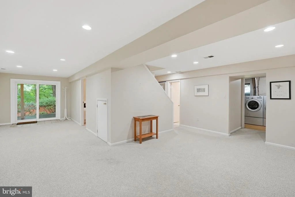 Photo of 11213 ANGUS PLACE