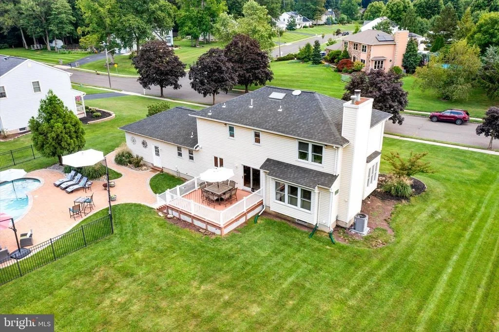 Photo of 10 TIMBER WOLF DRIVE