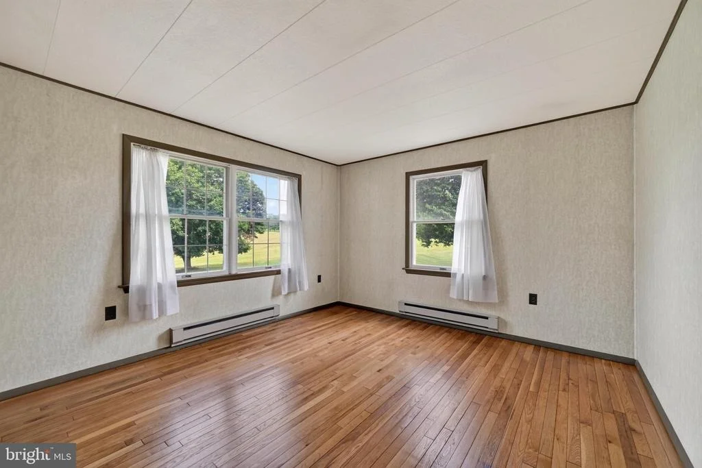 Photo of 13835 HOWARD ROAD
