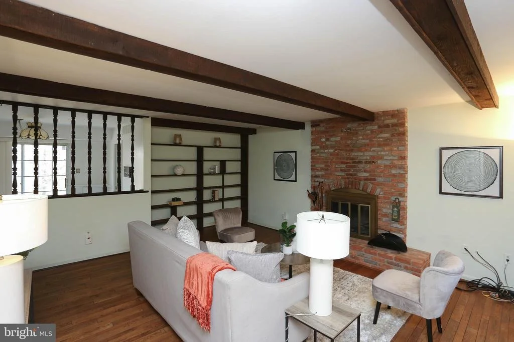 Photo of 18009 EDNOR VIEW TERRACE