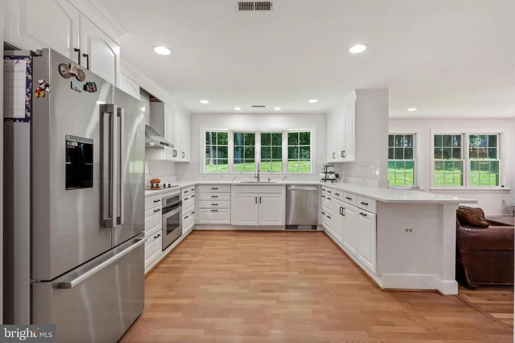Photo of 10418 ADEL ROAD