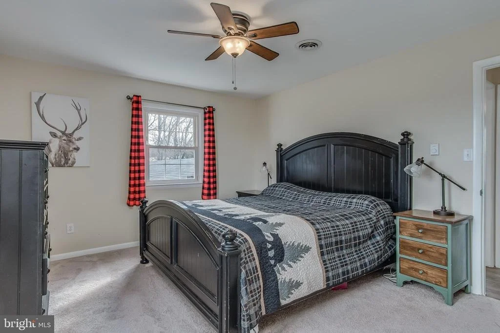 Photo of 3916 VALLEY VIEW ROAD