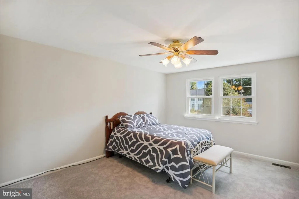 Photo of 927 POINTER RIDGE DRIVE