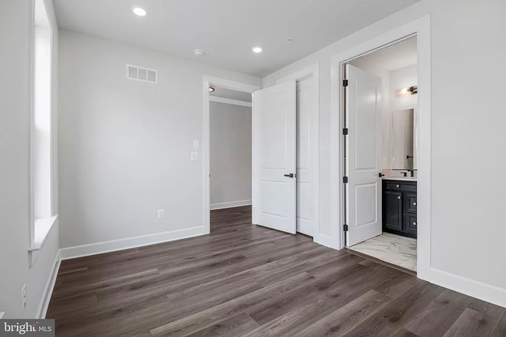 Photo of 1423 CRANESBILL LANE