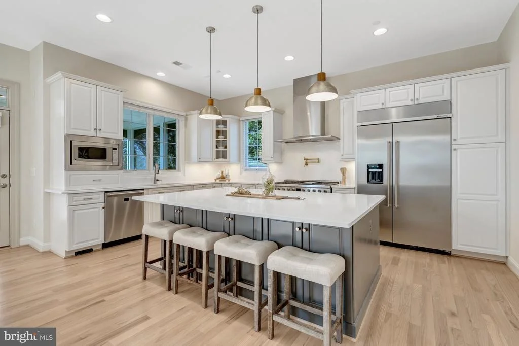 Photo of 1318 KURTZ ROAD