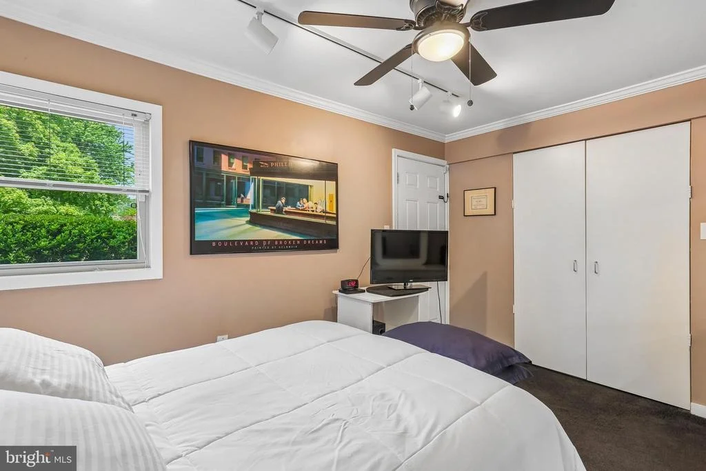 Photo of 2 FOXHALL COURT