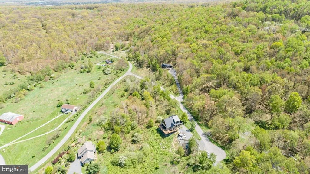 Photo of 120 DAISY DRIVE