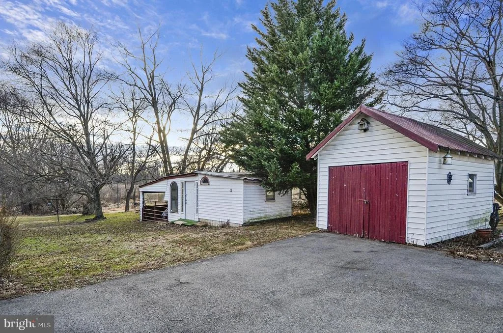 Photo of 14010 DARNESTOWN ROAD