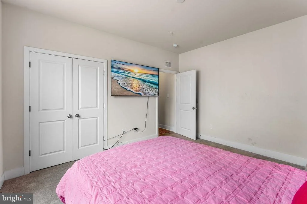 Photo of 5196 NEWPORT CIRCLE
