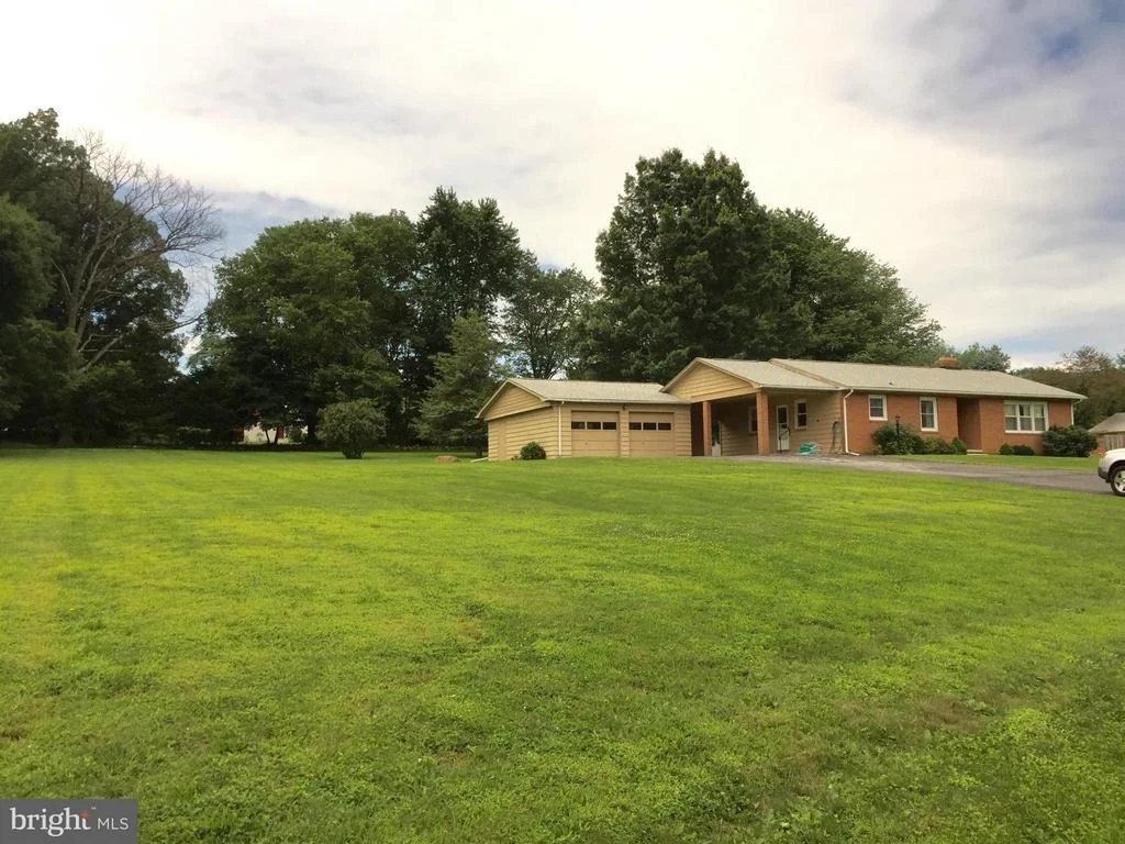 Photo of 6007 KEYSER LANE