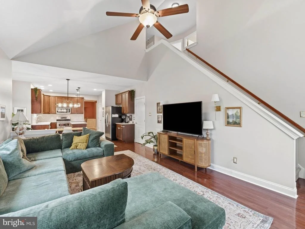 Photo of 616 BAINBRIDGE DRIVE