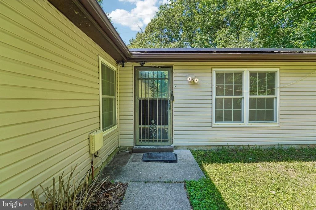 Photo of 1502 CLEARFIELD CIRCLE