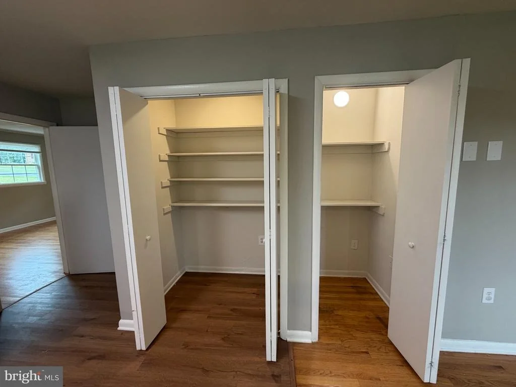 Photo of 3 SPRINGVIEW BOULEVARD