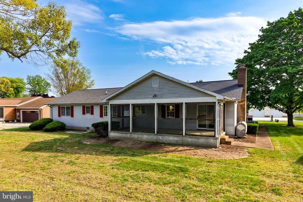 Photo of 30455 E MILL RUN