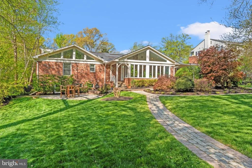 Photo of 9025 CHARLES AUGUSTINE DRIVE