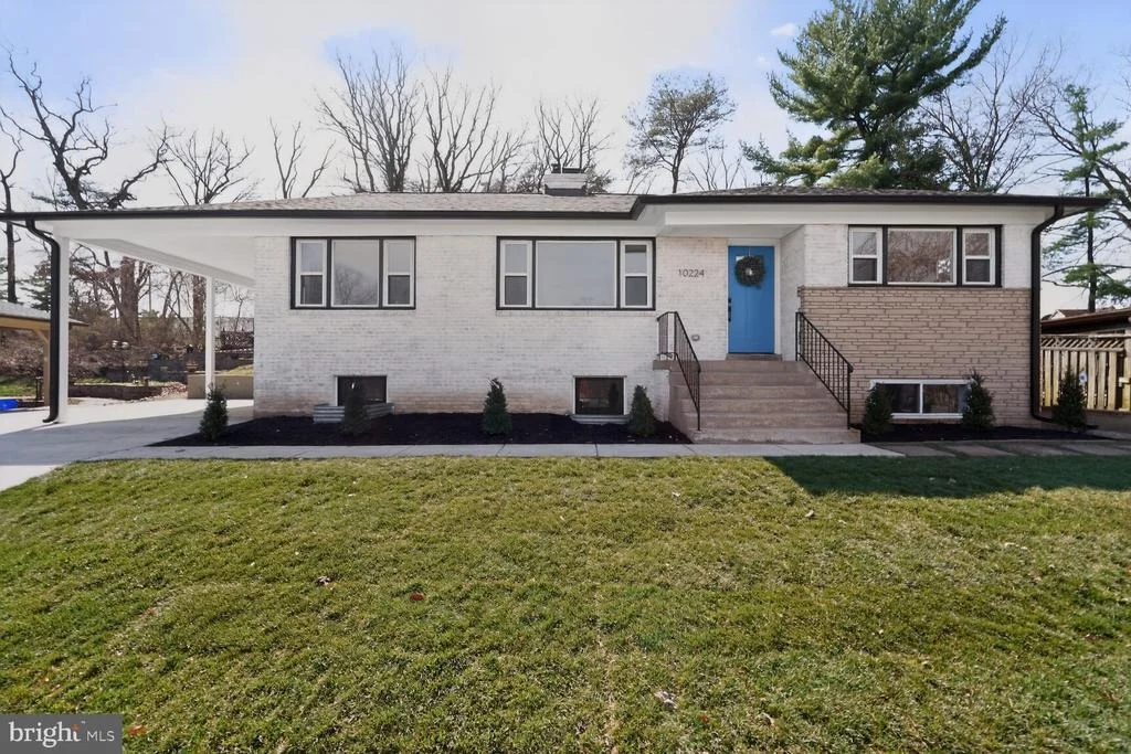 Photo of 10224 GREEN FOREST DRIVE