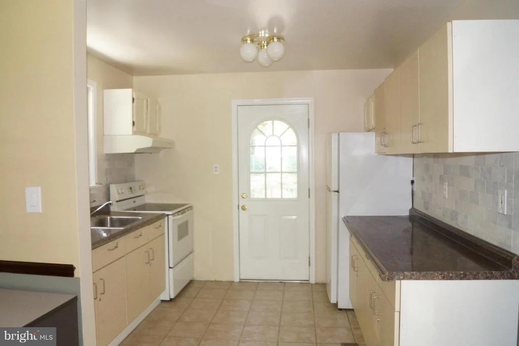 Photo of 3703 WENDY LANE