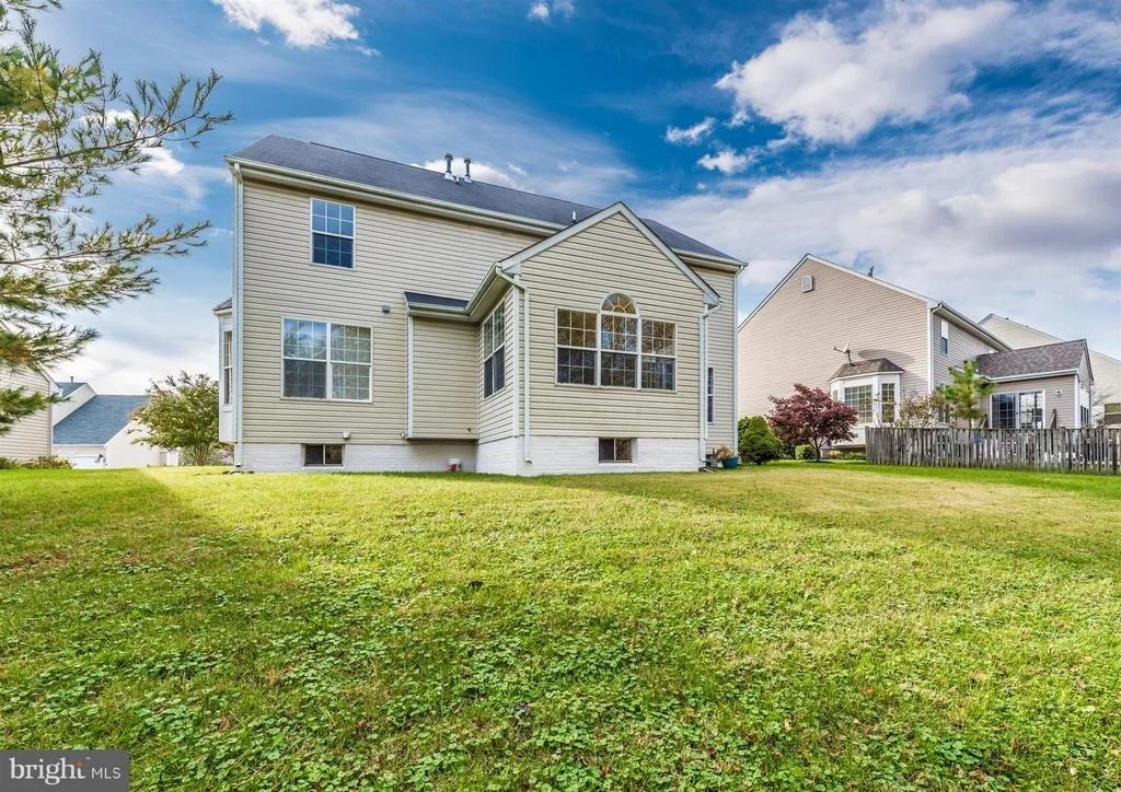 Photo of 606 BUSHYTAIL DRIVE
