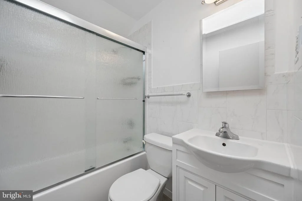 Photo of 12725 HOLDRIDGE ROAD