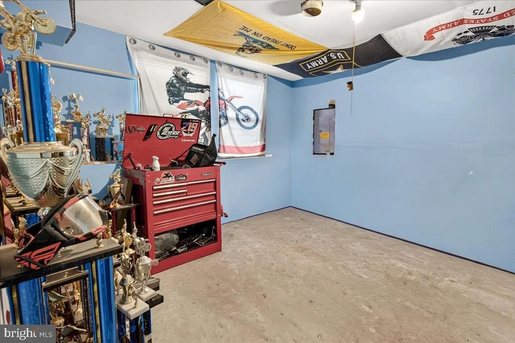 Photo of 102 IRONMASTER DRIVE