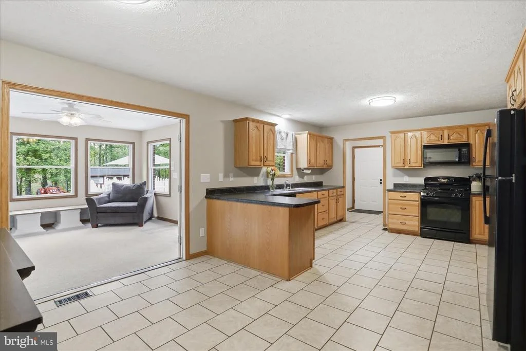 Photo of 435 SUMMIT DRIVE