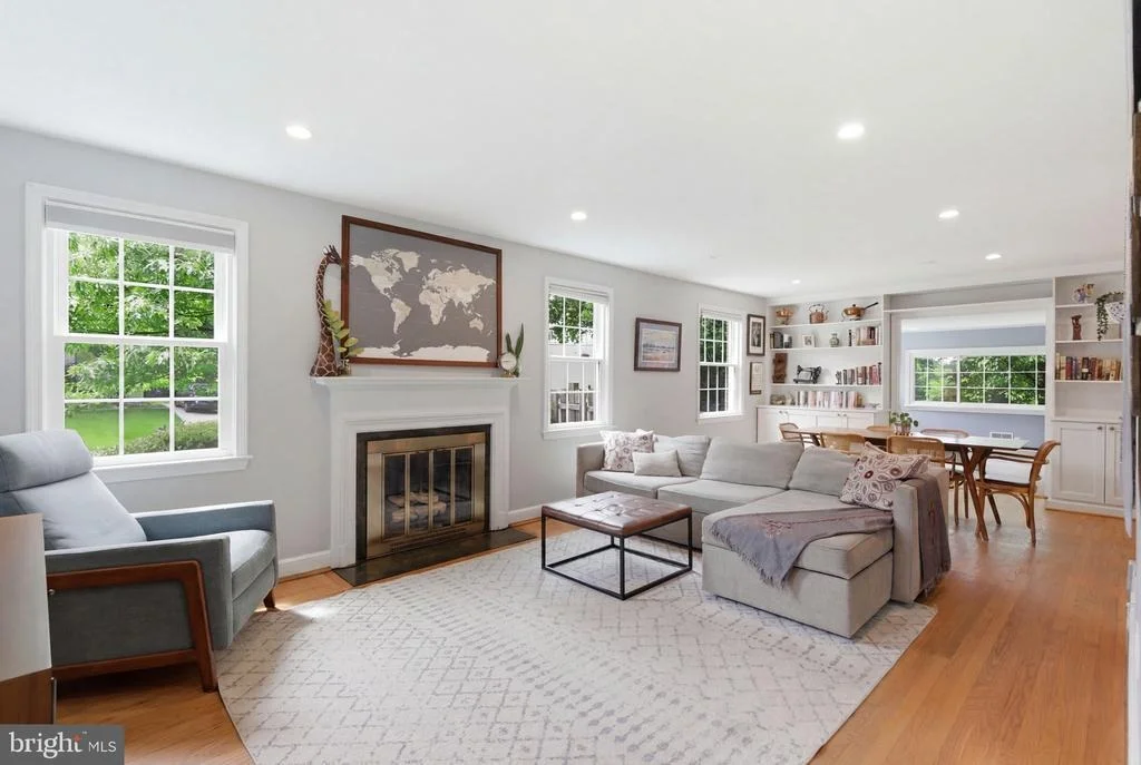 Photo of 1709 WHITE OAK DRIVE