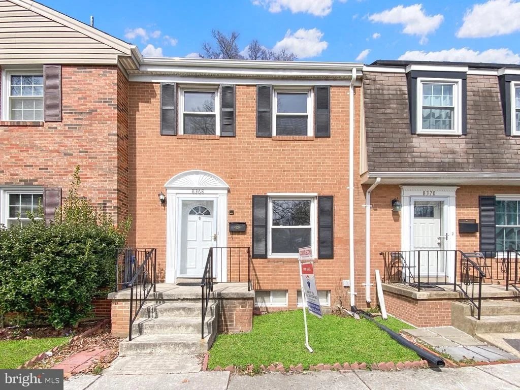 Photo of Unit 2B at 8368 IMPERIAL DRIVE