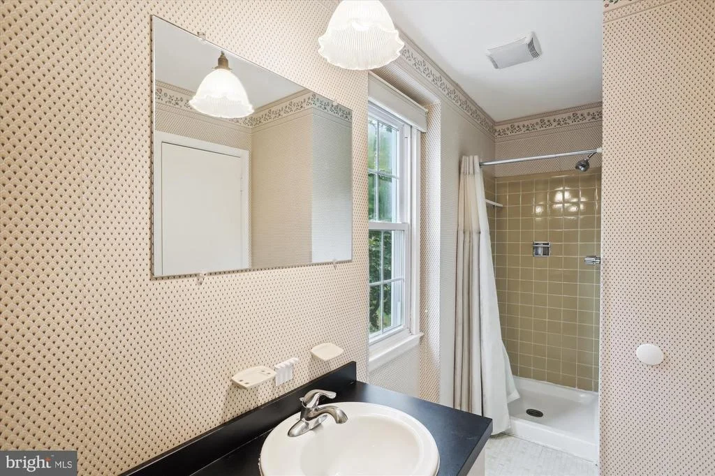 Photo of 6609 GARRETT ROAD