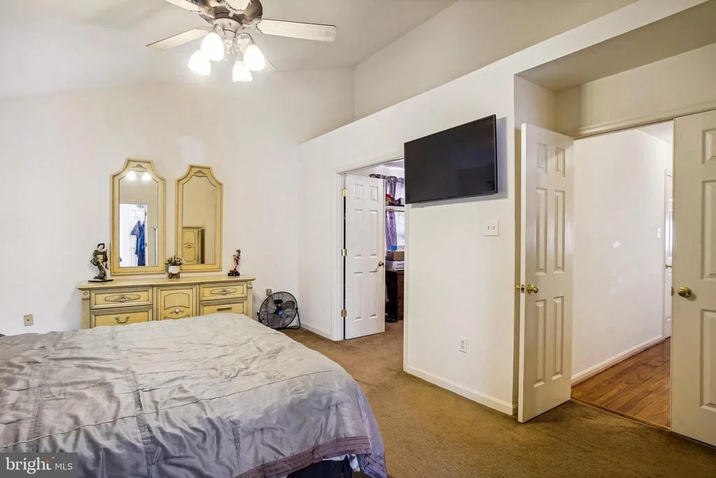 Photo of 234 SHANNONBROOK LANE