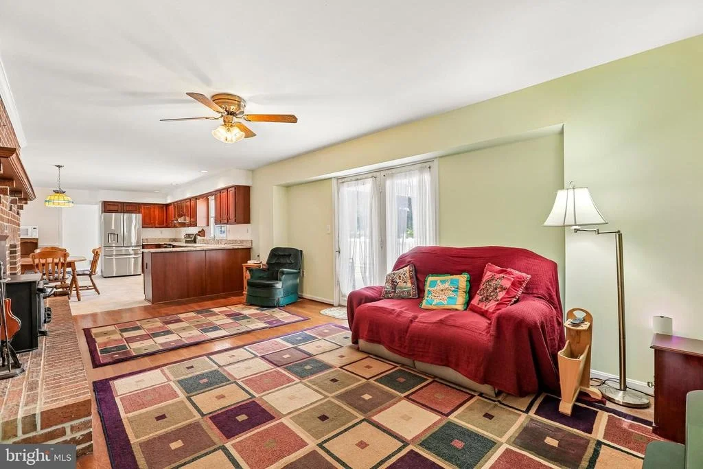 Photo of 2215 CHEROKEE DRIVE
