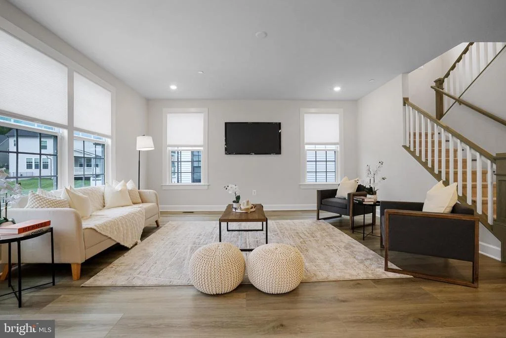 Photo of 7949 LAWNDALE CIRCLE