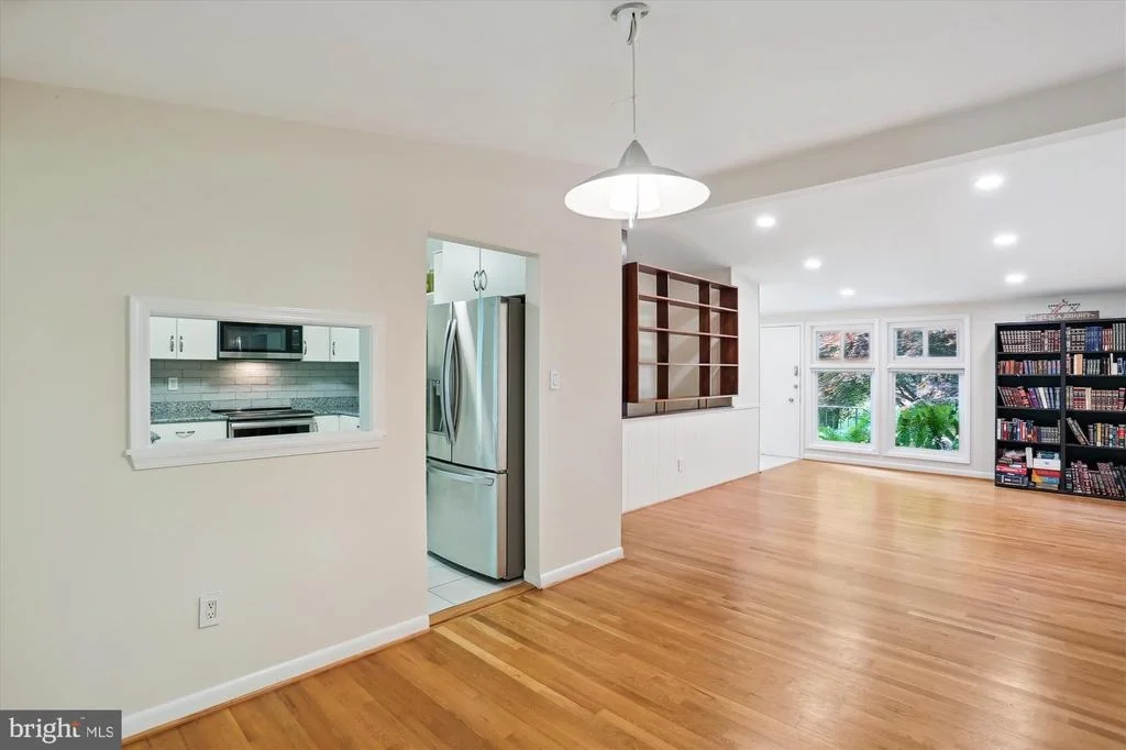 Photo of 222 HILLSBORO DRIVE