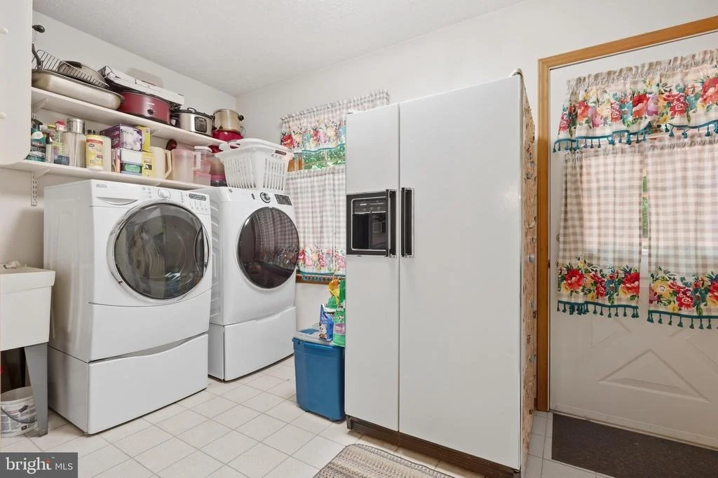 Photo of 24 SYDNEY CIRCLE