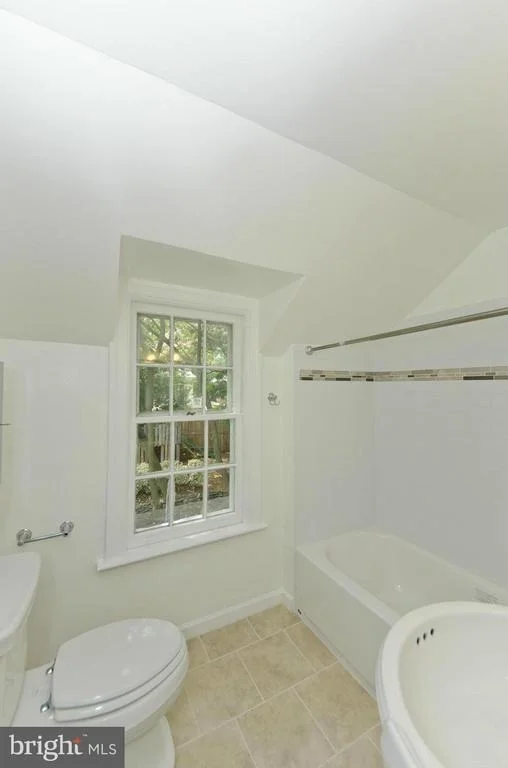 Photo of 6016 FORT HUNT ROAD