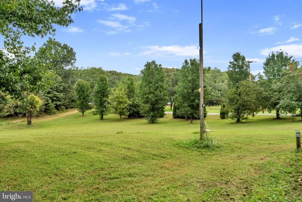 Photo of 8935 FAIRGROUND ROAD