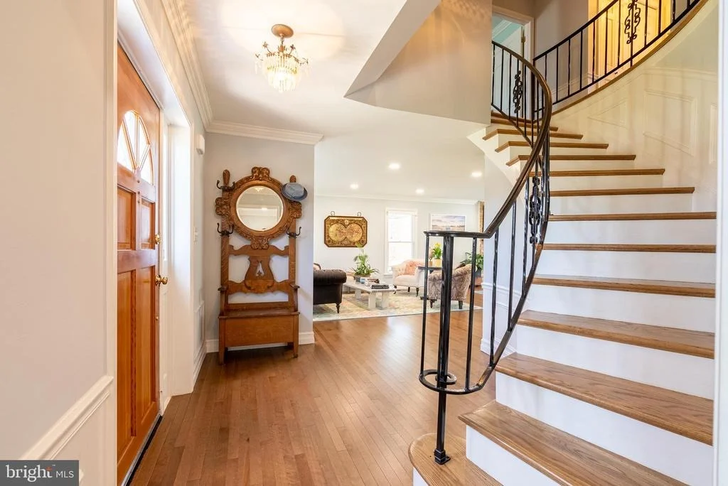 Photo of 4029 CRESCENT ROAD