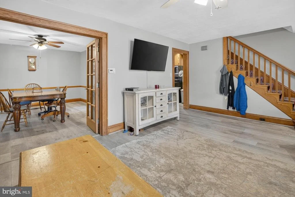 Photo of 8 PENNROAD AVE
