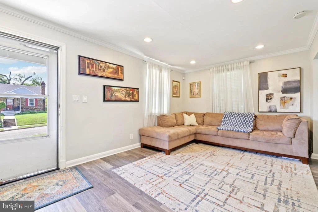 Photo of 4214 THORNCLIFF ROAD