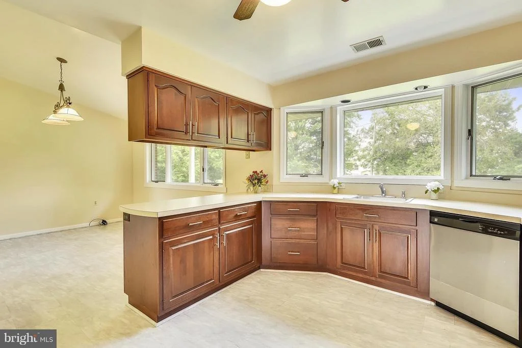 Photo of 10226 PARKMAN ROAD
