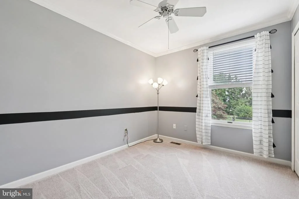 Photo of 2659 LESLIE ROAD