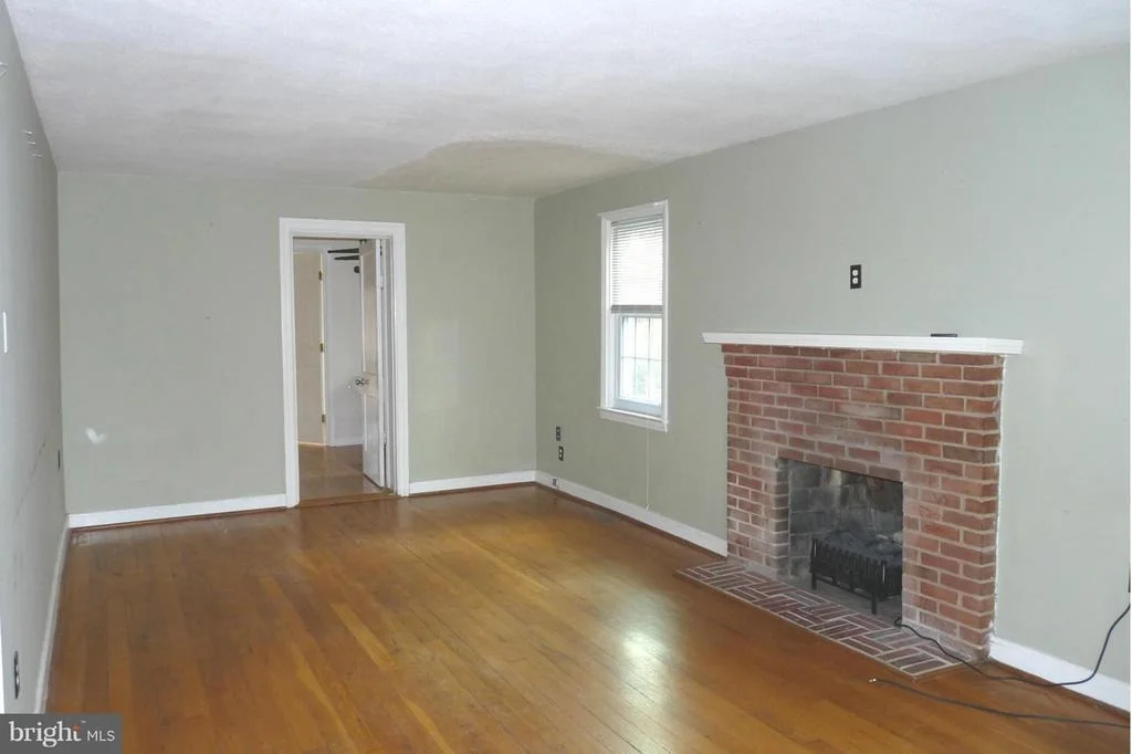 Photo of 604 MILITARY ROAD