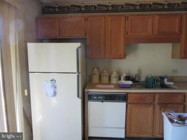 Photo of 2162 COLLINGWOOD LANE