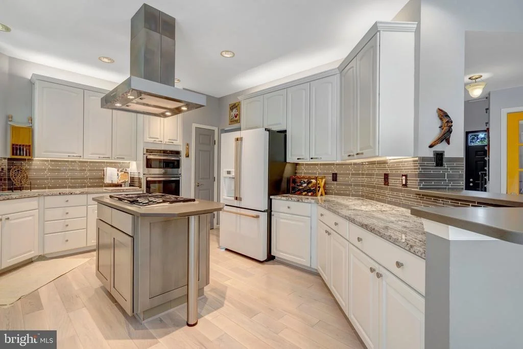 Photo of 10090 TUMMEL FALLS DRIVE