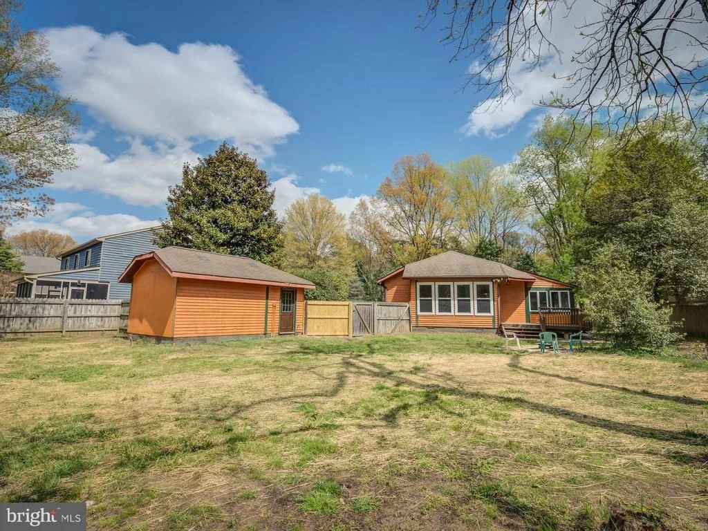 Photo of 370 WILETT DRIVE
