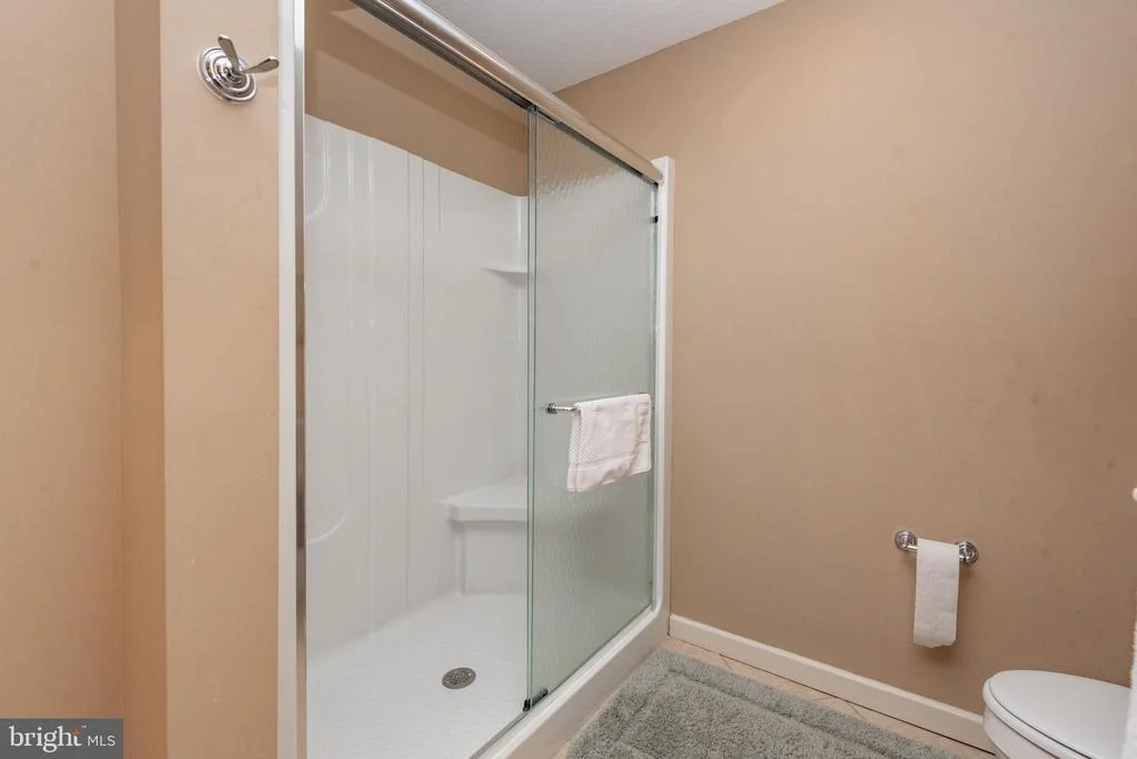 Photo of 2828 GLENDALE ROAD