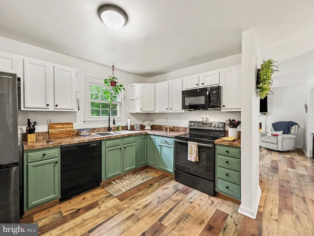 Photo of 4420 STRIBLING DRIVE